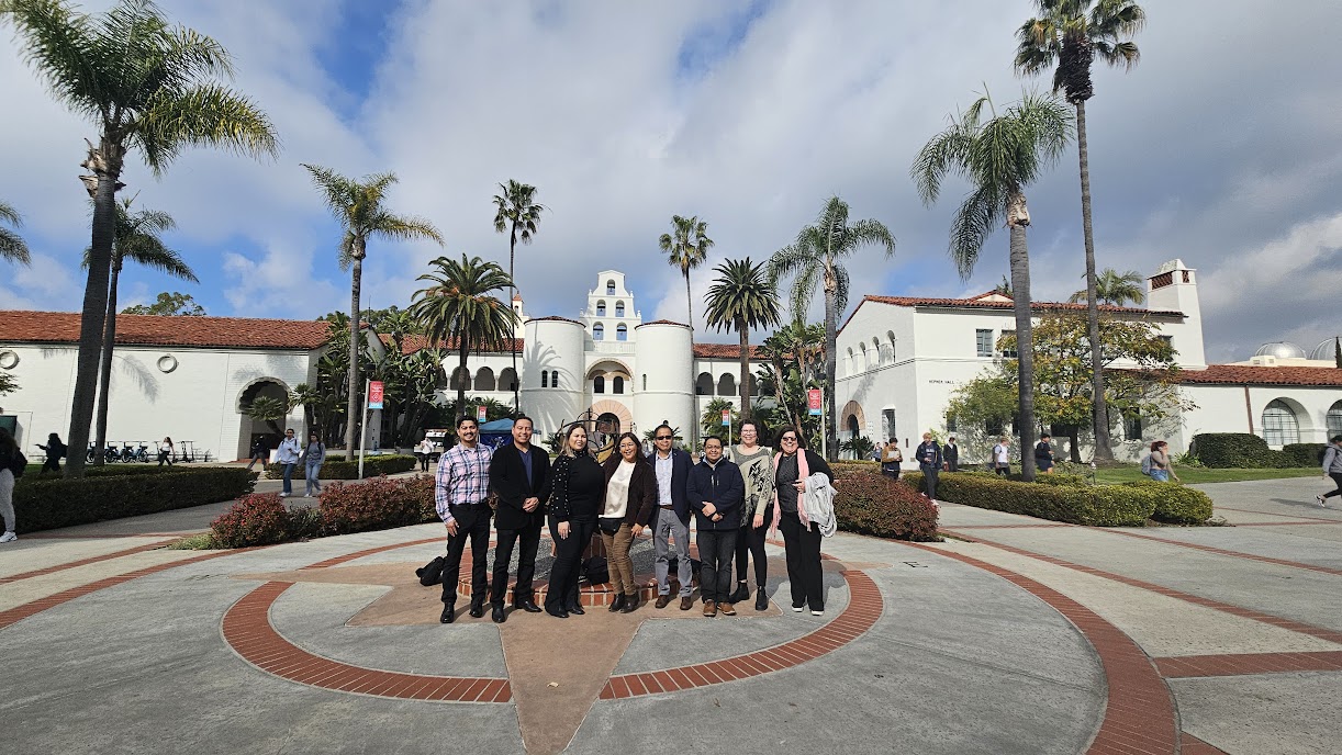 Integrantes de CANTRAC reunidos para colaborar en investigación
